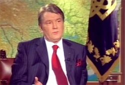 Ющенко попросили отменить референдум по русскому языку в Крыму