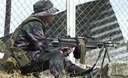 Боевики "Абу-Сайяф" обстреляли военную базу на юге Филиппин