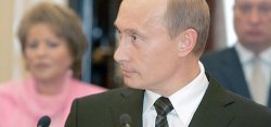Путин зовет Запад идти дорогой России