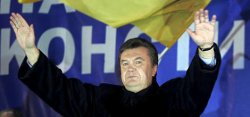 "Оранжевые" сдались Януковичу