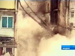 В крупнейшем городе Индии рухнул шестиэтажный дом