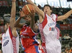 Россия победила Хорватию на чемпионате Европы по баскетболу