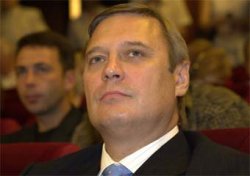 Касьянов возглавил партию "Народ за демократию и справедливость"