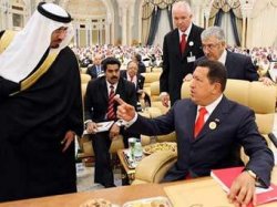 Чавес пообещал членам ОПЕК увеличение цен на нефть до 200 долларов