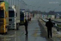 Польско-украинская граница разблокирована. Таможенники приступили к работе