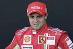 Гран-при Бахрейна выиграл пилот "Феррари" Фелипе Масса