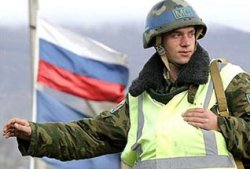Россия стягивает войска к Абхазии и Южной Осетии