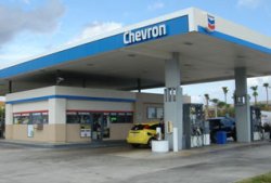 В США отслужили молебен за снижение цен на бензин