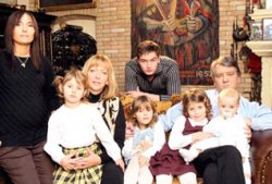 Жвания: Жена и дети Ющенко - граждане США