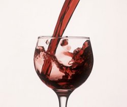 В Италии вместо воды из кранов течет вино