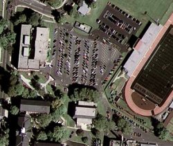 Спутник от Google сделал первое фото Земли