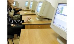 Луценко потратит 30 млн. грн. на электронный надзиратель за экзаменами на права