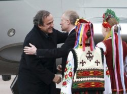 Президент Федерации футбола Украины Григорий Суркис уверен, что Львов будет принимать матчи Чемпионата Европы по футболу в 2012 году.