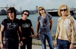 Группа Bon Jovi порадует своих поклонников специальной коллекцией записей