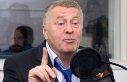 Жириновского могут на месяц лишить голоса за критику Лужкова