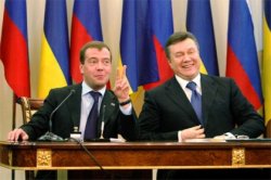 Янукович готов расторгнуть "харьковский пакт"