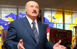 Лукашенко амнистирует три тысячи человек ко Дню Победы