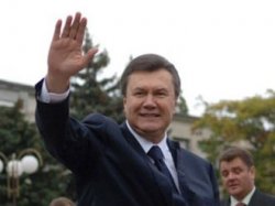 Янукович проедется по родным местам