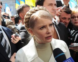 Тимошенко хочет, чтобы на площади вышли 100 тысяч человек