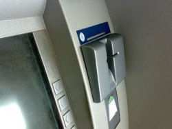 В Польше появились первые биометрические банкоматы