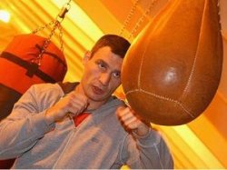 Виталий Кличко тренируется на шести боксерах мирового уровня
