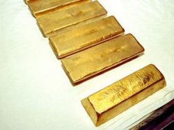 В Абу-Даби начали продавать золотые слитки через автоматы
