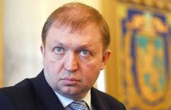 Львовскому облсовету не хватило голосов уволить губернатора-регионала