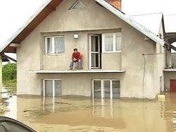 В Польше прорвало дамбу: 18 населённых пунктов оказались под водой