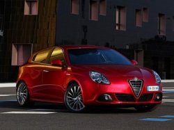Посмотреть на "Джульетту" от Alfa Romeo пришло 90 тысяч итальянцев