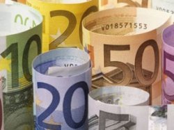 Курс евро на межбанке вырос на 10 копеек до 9,75 грн