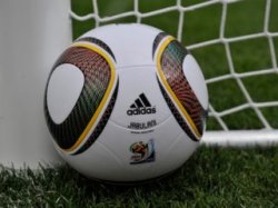 Сборная Бразилии пожаловалась на официальный мяч чемпионата мира 2010 год