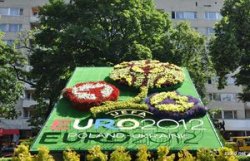 Во Львове появились  клумба и логотип к Евро-2012