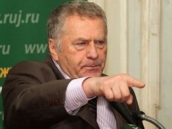 Жириновский предложил ограничить скорость движения на дорогах до 70 км/ч