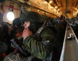 Россия перебросила в Киргизию батальон десантников
