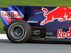 Команды McLaren, Mercedes и Renault скопируют систему выхлопа Red Bull