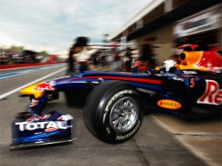 Глава команды Формулы-1 Red Bull предложил вернуться к идее унификации двигателей