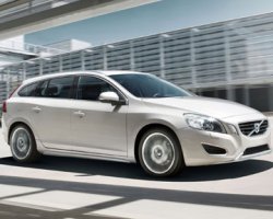 Volvo представила новый универсал на базе S60