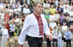 Ющенко подарил 220 тысяч на Мазепа-фест