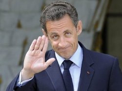 Саркози поддержал замешанного в скандале с L
