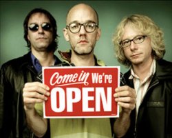 R.E.M. закончили работу над 15-м студийным альбомом