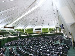 В Иране одобрен законопроект, защищающий ядерную программу страны