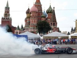 В Москве прошли заезды болидов Формулы-1