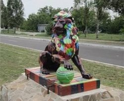 Львовяне подарили луганчанам памятник