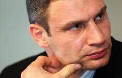 На выборах в Киевсовет может победить партия Кличко
