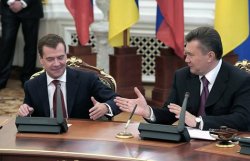 Янукович и Медведев встретятся 17 сентября в Шостке