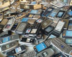Отключение "нелегальных" телефонов перенесли на декабрь