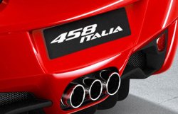 Ferrari отзовет 1,2 тыс. суперкаров 458 Italia