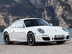 Porsche привезет в Париж топовую версию спорткара 911 Carrera