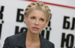 Тимошенко: ни я, ни Турчинов из страны сбегать не будем
