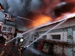 В Борисполе горел рынок. Огнем уничтожено 138 павильонов